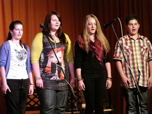 Účastníci celoslovenskej súťaže Mladé talenty